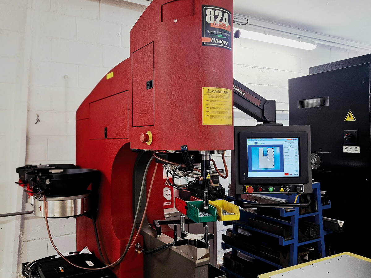 2018 Pressa Inserti Haeger 824